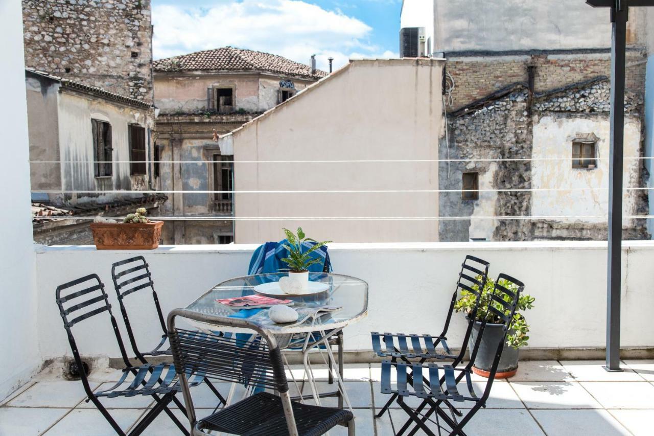 Concierge Monastiraki Apartment Атина Екстериор снимка